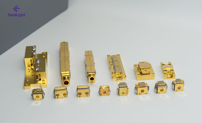 叠阵半导体激光器